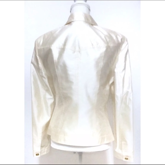Escada Women’s Ivory Jacket Blazer Gold Buttons 8 - Picture 2 of 8